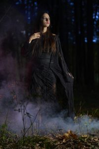 witch_forest_20261009_7R609447